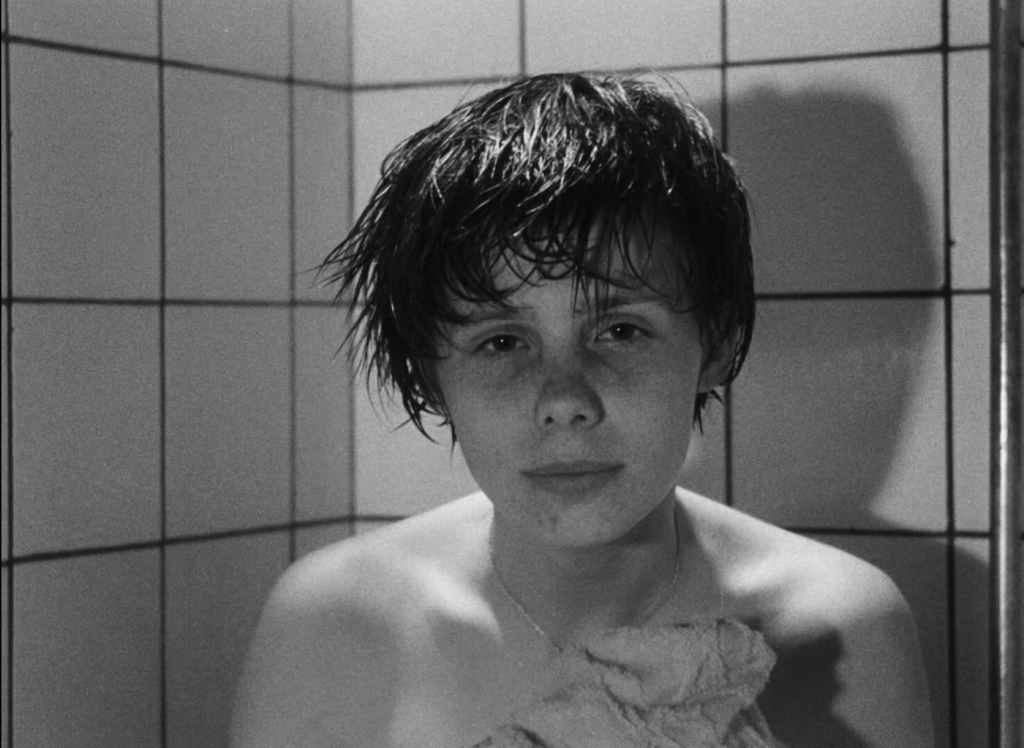 Ceiling + Bag of Fleas de Věra Chytilová 19 de  janeiro às 11h15 no Batalha Centro de&nbsp;Cinema.